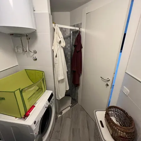 Via Torino Apartman *